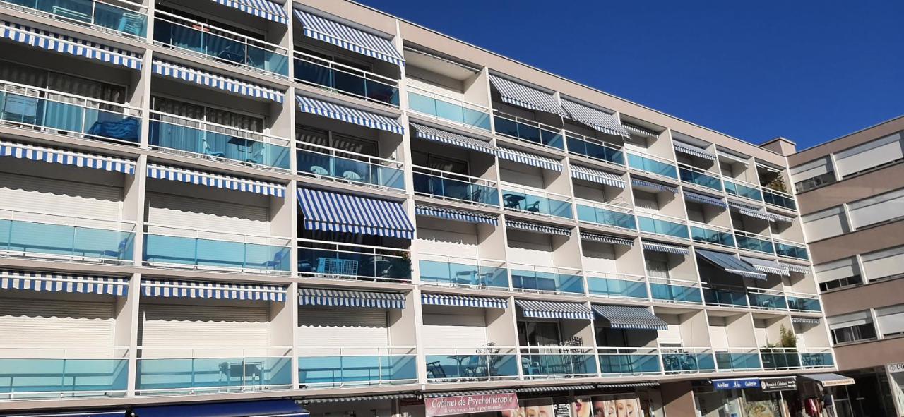 Estey T2 Centre Avec Apercu Bassin Apartment *